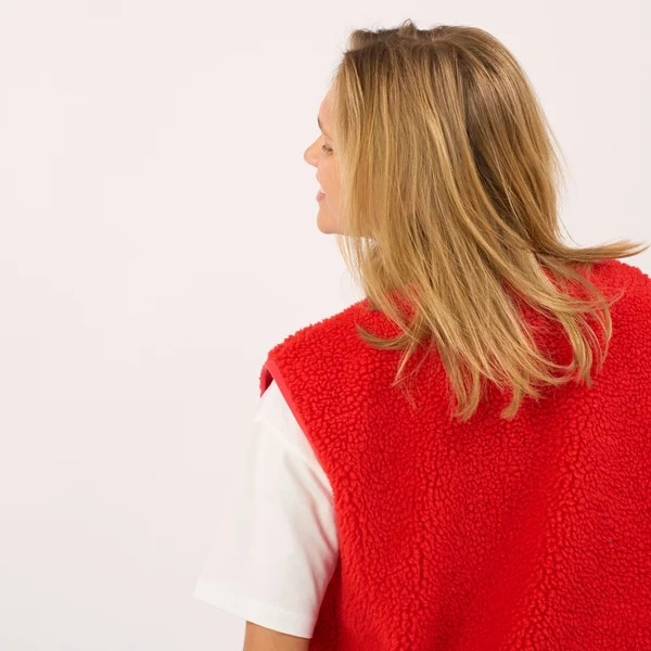 Veste sherpa femme zippée sans manches - Rouge