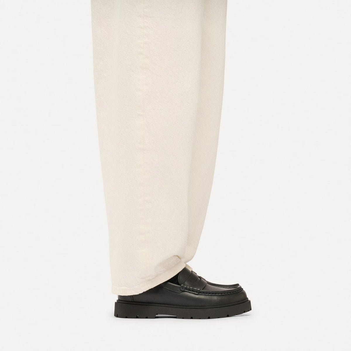 BIRKENSTOCK Highwood Loafer - Leather Black - Etroite - 5