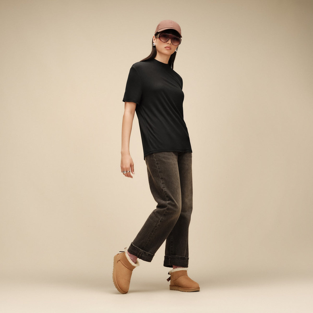 UGG ULTRA MINI BAILEY BOW - CHESTNUT - 8